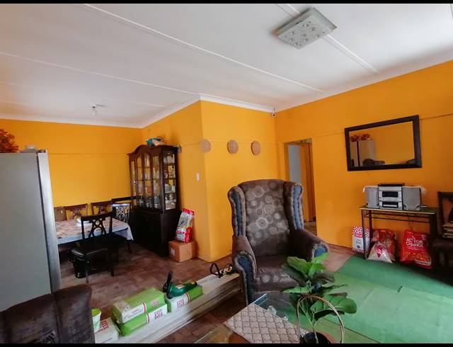3 BEDROOM FREESTANDING SOLD IN STILFONTEIN EXT 1